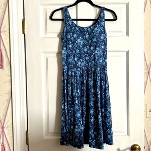 Uniqlo Airism Midi Dress, size M